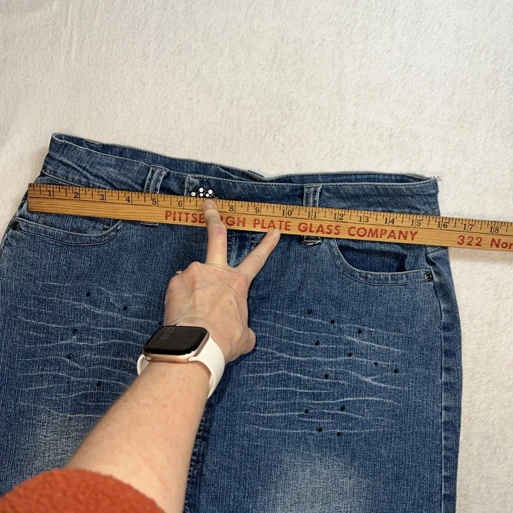 Arizona Jean Co. Y2K Denim Mini Skirt Embellished Raw Edge Sz 16.5‎